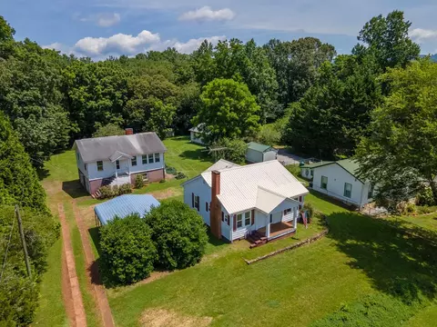 130118 White Oak St, Franklin, NC 28734
