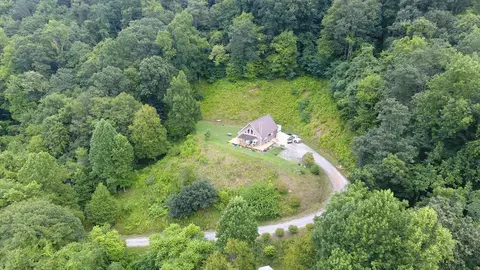 439 Walela Hill Rd, Whittier, NC 28789