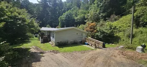 264 Ed Jenkins Rd, Bryson City, NC 28713