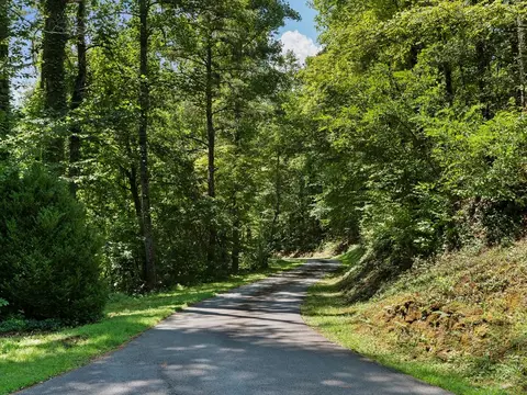 5422 Us 441, Sylva, NC 28779 photo 28