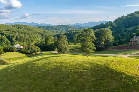 00 Saddle Up Dr, Franklin, NC 28734