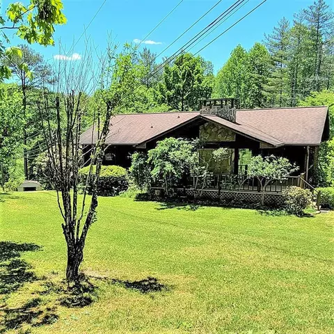 45 Gordon Trl, Franklin, NC 28734