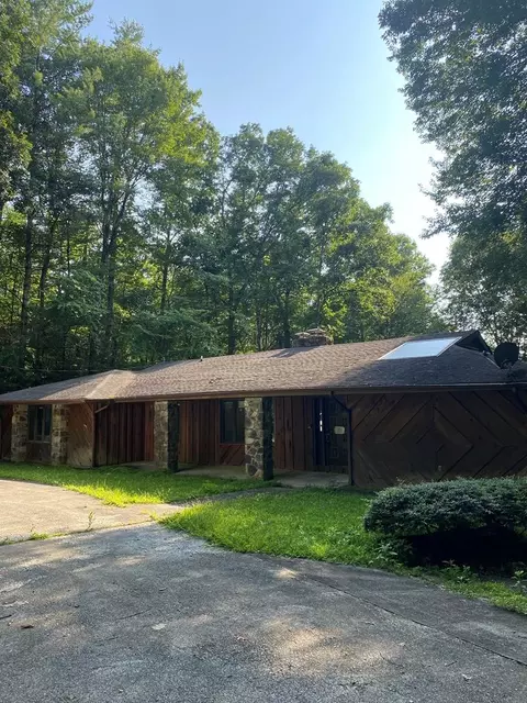 206 206 High Splendor Dr, Robbinsville, NC 28771