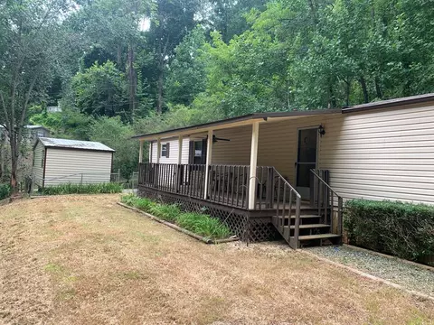 74 Thomas Ln, Bryson City, NC 28713
