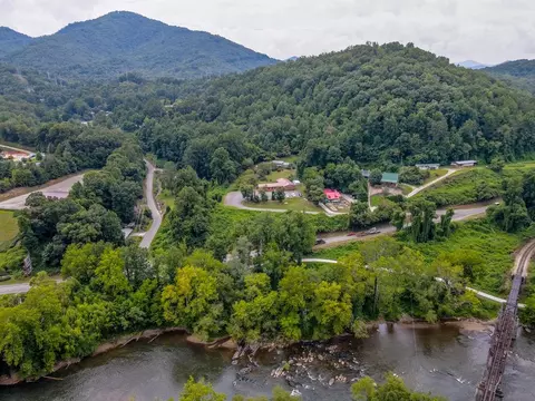 00 Jenkins Branch Rd N, Bryson City, NC 28713