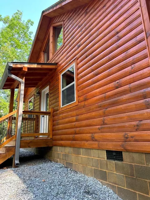 68 Moon Howler Dr, Murphy, NC 28906