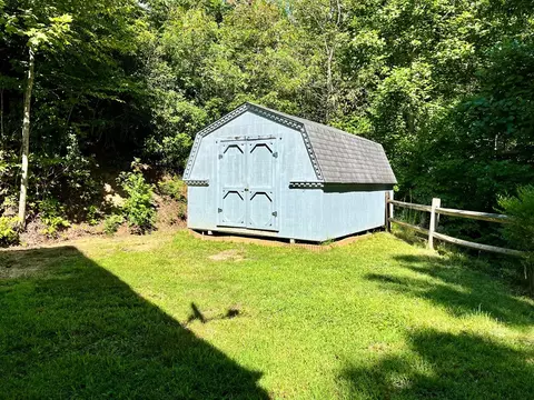 49 Midway Dr, Sylva, NC 28779 photo 3