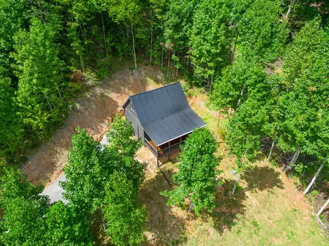 176 Hog Cove Rd, Sylva, NC 28779 photo 4