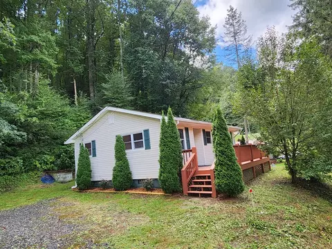 21 Red Red Ln, Sylva, NC 28779 photo 16