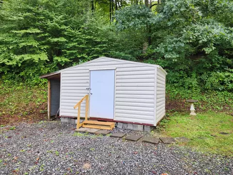 21 Red Red Ln, Sylva, NC 28779 photo 18