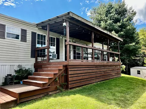 651 Yates Cove Rd, Waynesville, NC 28785
