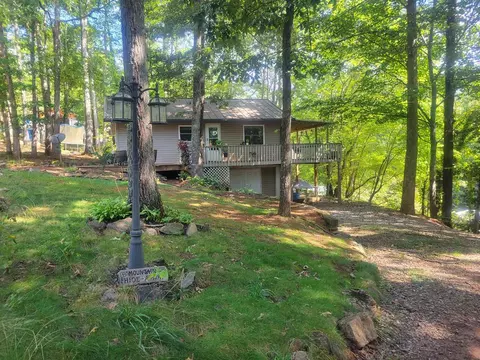 71 Bailey Hills Rd, Franklin, NC 28734