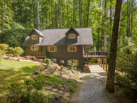 1071 Deer Run, Franklin, NC 28734