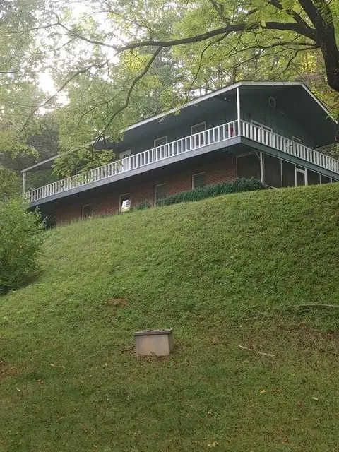 187 Meadow Mountain Rd, Franklin, NC 28734