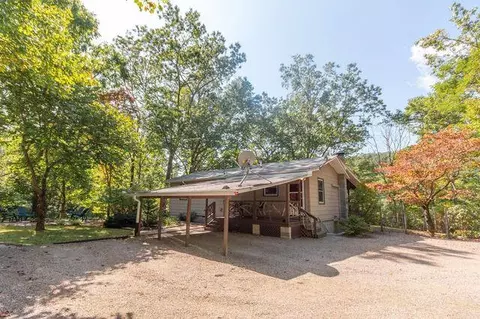 1635 Bradley Creek Rd, Franklin, NC 28734