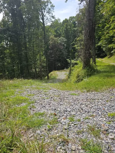 2 Sam Davis Road, Bryson City, NC 28713