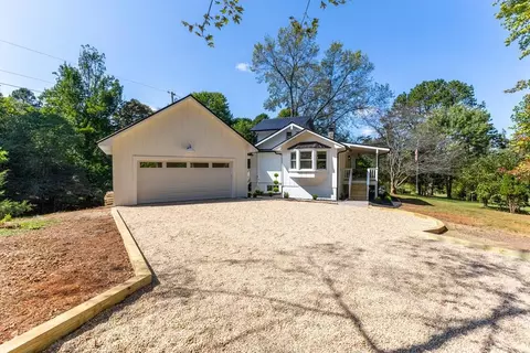 233 Mccoy Rd, Franklin, NC 28734