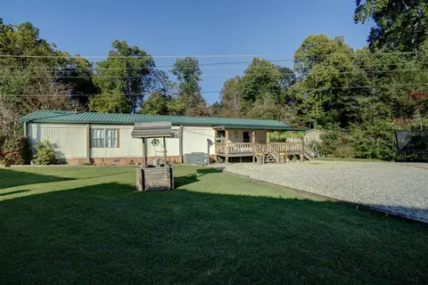 188 Claude Rogers Rd, Robbinsville, NC 28771
