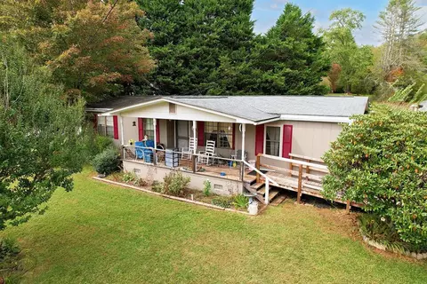 1587 Old Murphy Rd, Franklin, NC 28734