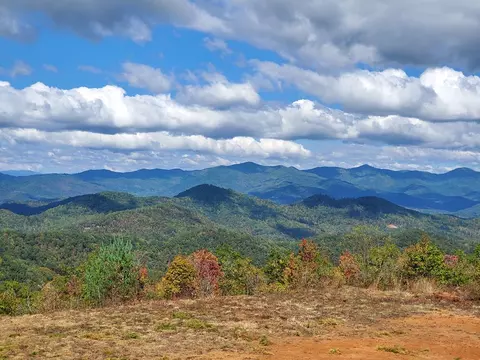 1665 Wilkes Knob Rd, Franklin, NC 28734