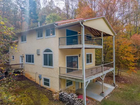 110 Ruby Ridge Rd, Franklin, NC 28734 photo 2