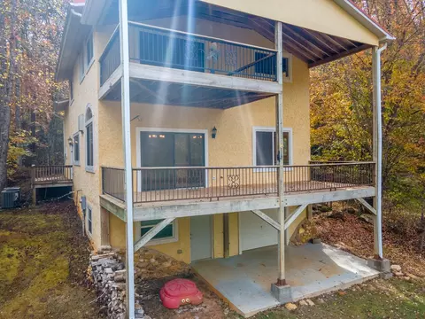 110 Ruby Ridge Rd, Franklin, NC 28734 photo 3