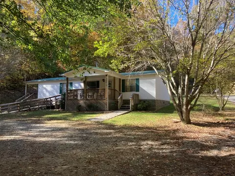 51 Lawson Shuler Rd, Bryson City, NC 28713