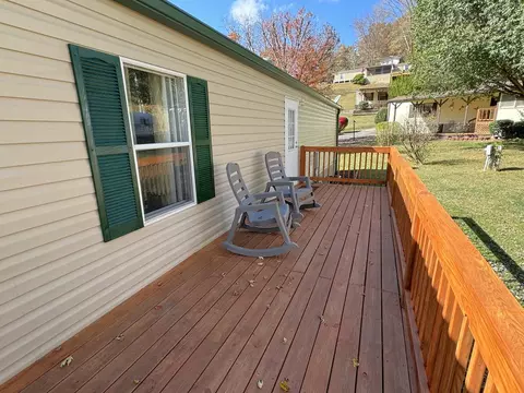 74 Maple Dr, Franklin, NC 28734 photo 6