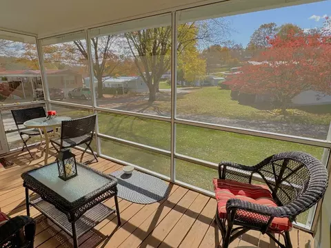 74 Maple Dr, Franklin, NC 28734 photo 45