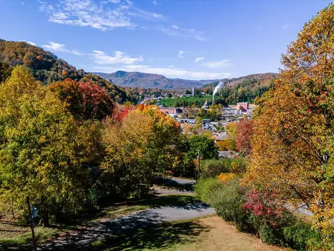 129 Council Cir, Sylva, NC 28779 photo 5