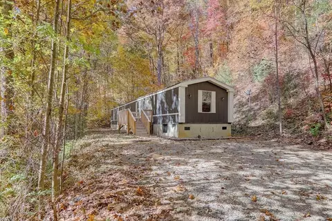 37 Deva Trl, Waynesville, NC 28786