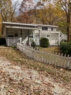 Undisclosed, Franklin, NC 28734