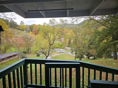 8 Twins Ln, Sylva, NC 28779 photo 18