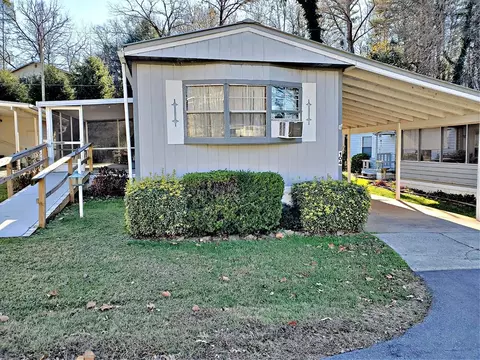 104 Park Aveune, Franklin, NC 28734