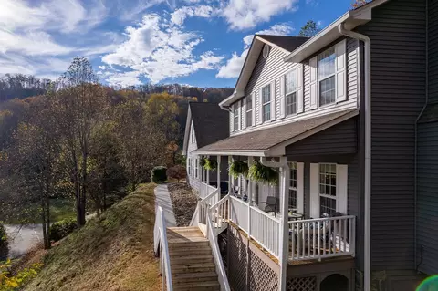 68 Meadow View Dr, Sylva, NC 28779 photo 12