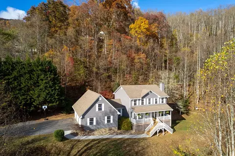 68 Meadow View Dr, Sylva, NC 28779 photo 6