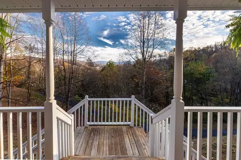 68 Meadow View Dr, Sylva, NC 28779 photo 17