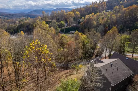 68 Meadow View Dr, Sylva, NC 28779 photo 19