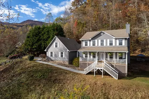 68 Meadow View Dr, Sylva, NC 28779 photo 9