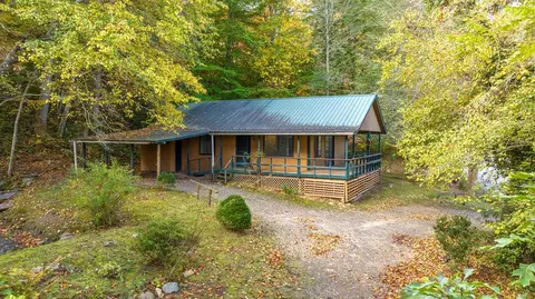 310 S Skeenah Rd, Otto, NC 28763