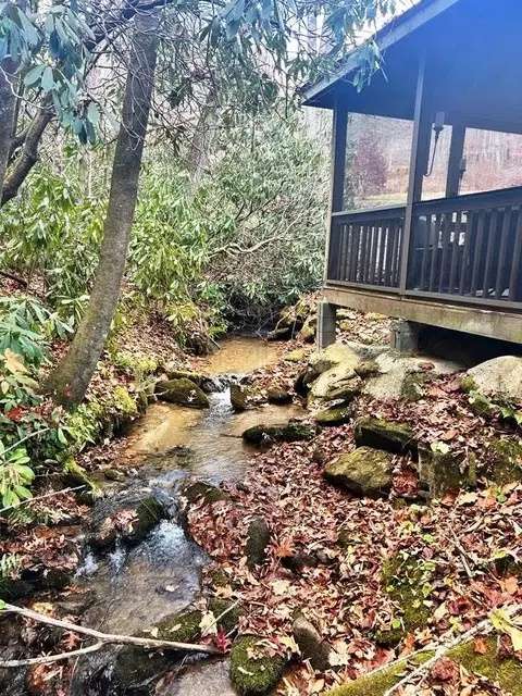 444 Ledford Branch Rd, Franklin, NC 28734