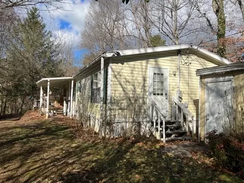 46 Hanak Way, Franklin, NC 28734