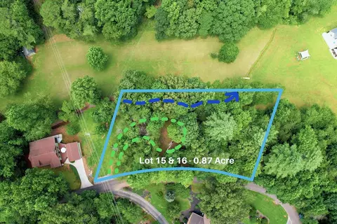 366 Golf Estates Rd, Franklin, NC 28734