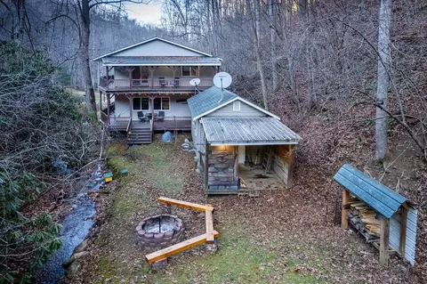 425 Chestnut Cove Rd, Sylva, NC 28779