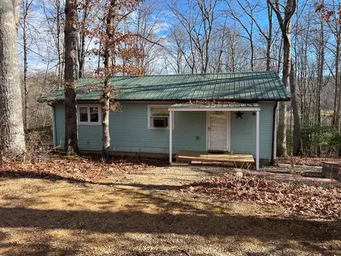 84 Cindy Cove Rd, Robbinsville, NC 28771