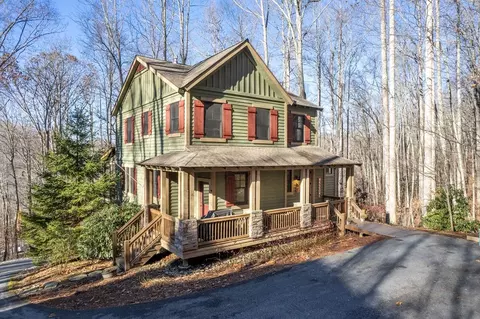 175 Slippery Rock Dr, Tuckasegee, NC 28783