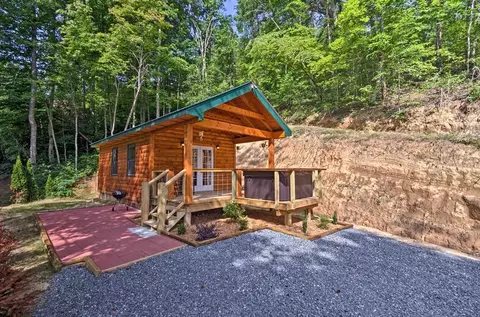 163 Lollis Ln, Bryson City, NC 28713
