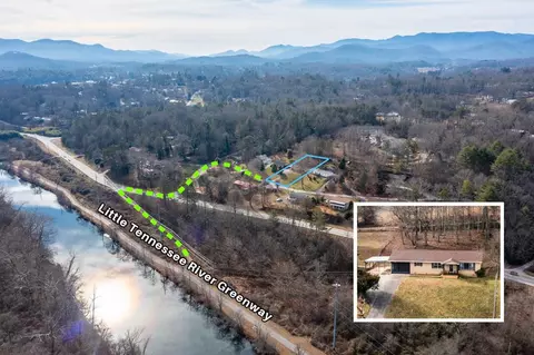 74 Lakeview Dr, Franklin, NC 28734