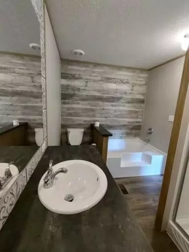 Bath - 72 Flint Loop, Clyde, NC 28721 photo 1 of 7
