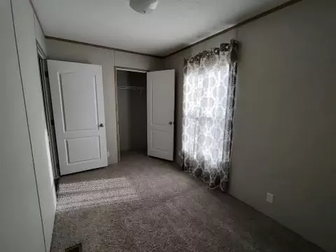 Bedroom - 72 Flint Loop, Clyde, NC 28721 photo 4 of 5